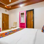 Fabhotel Dream Paradise