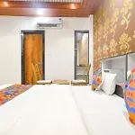 Fabhotel Dream Paradise