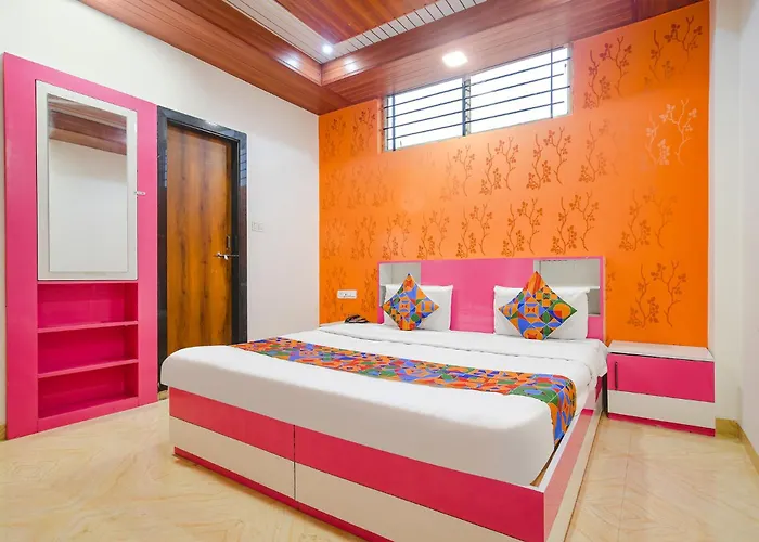 Fabhotel Dream Paradise